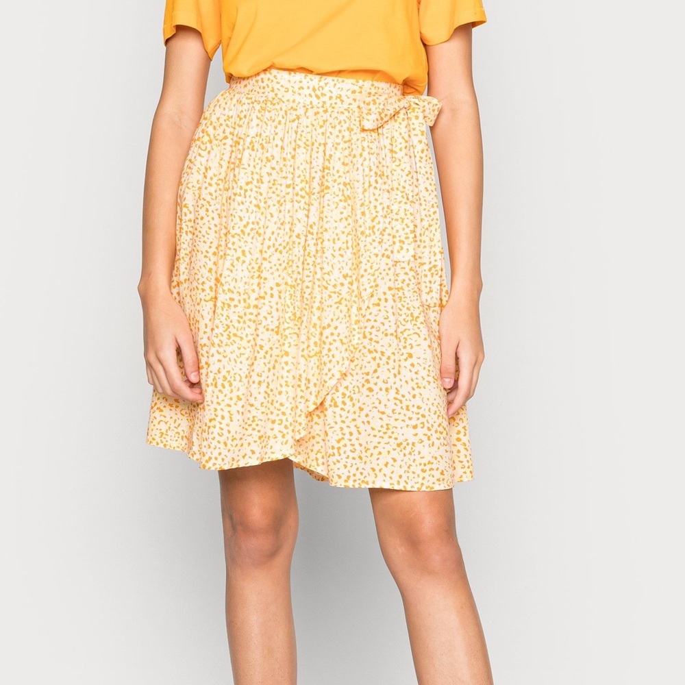 NWT Selected Femme Slfjalina Wrap Skirt